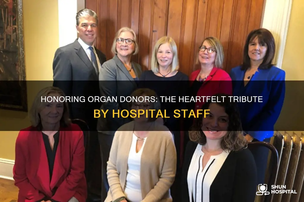 do hospital personnel line up to honor organ donors