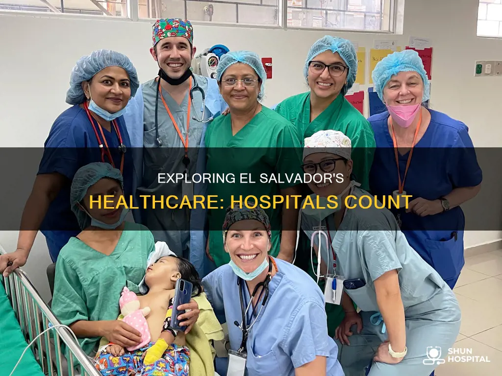 how many hospitals are in el salvador