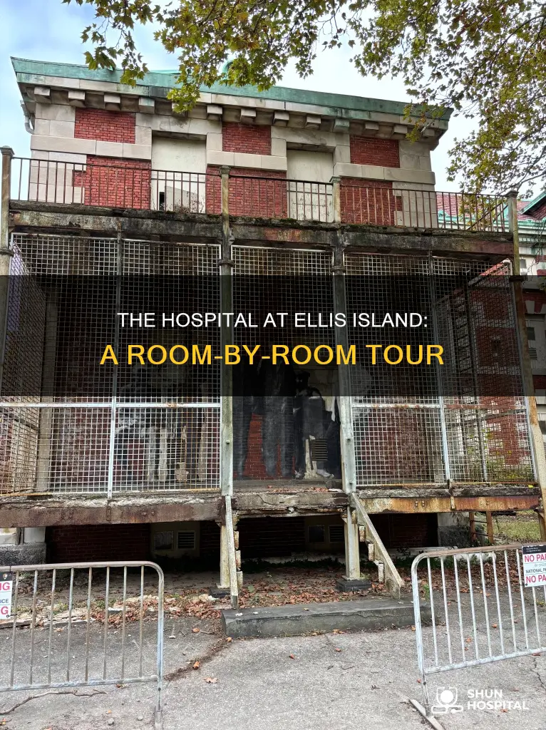 how many rooms in ellis island hospital