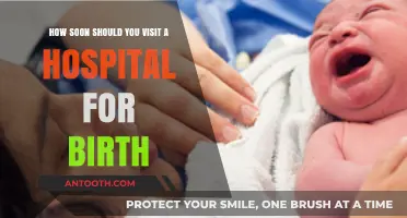 When to Head to the Hospital for Childbirth: Timing Tips