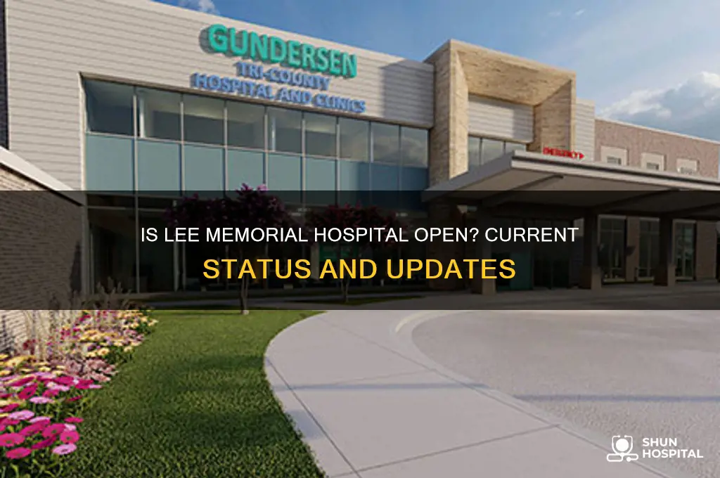 is lee memorial hospital open