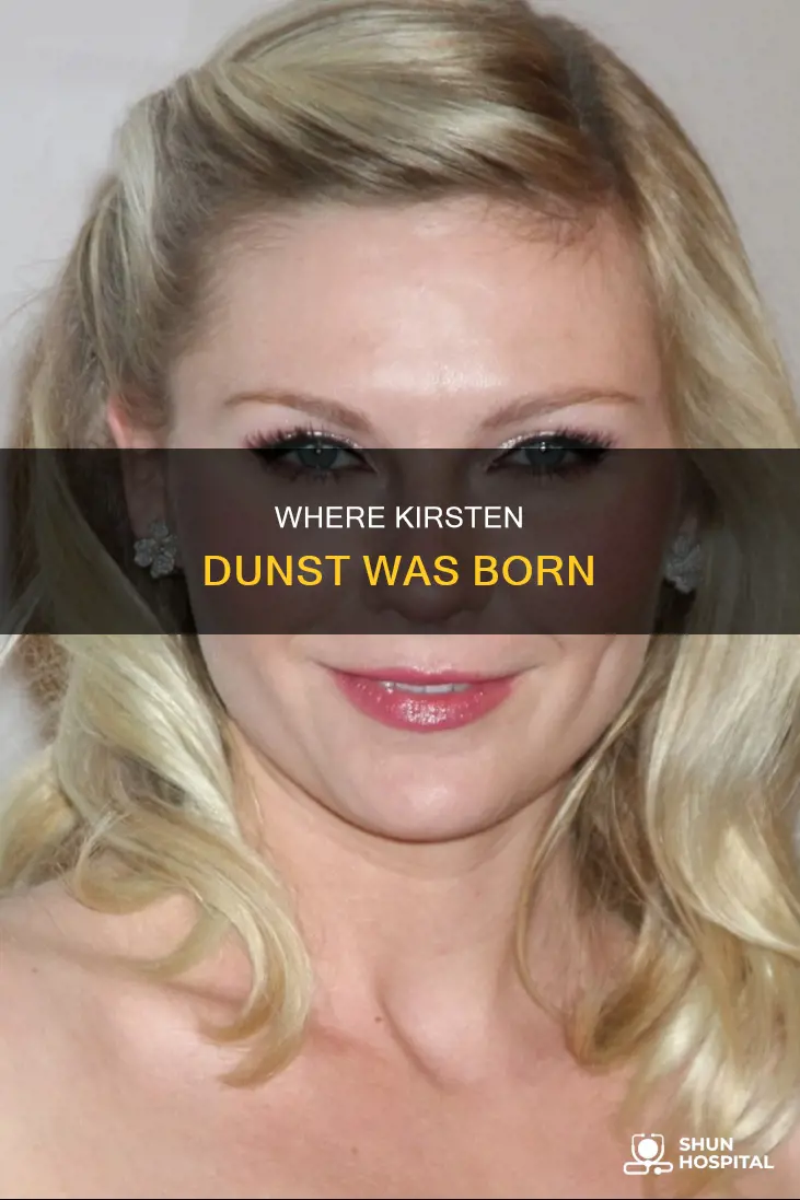 what hospital was kirsten dunst born in
