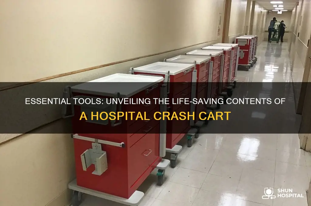 what is on a crash cart in the hospital