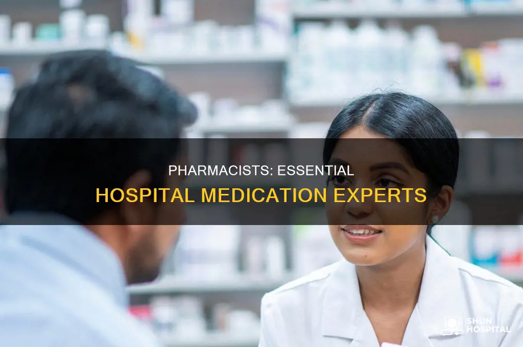 what is the role of hospital pharmacist