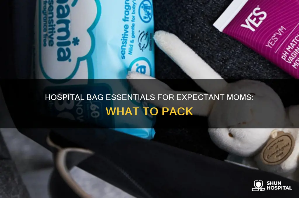 what should an expectant mother bring to the hospital