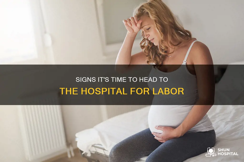 when do i got the the hospital for labor