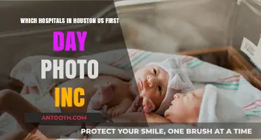 Houston Hospitals Offering First Day Photo Services for Newborns
