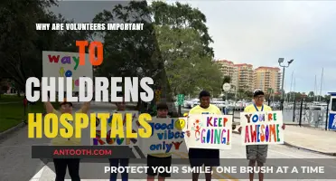 Volunteers Bring Joy to Sick Children in Hospitals